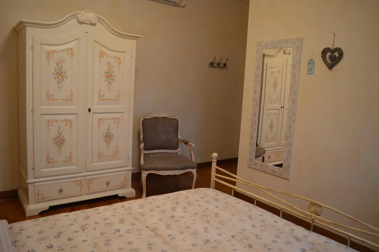 ארצו B&B Borgo Del Contadino 0*,  איטליה