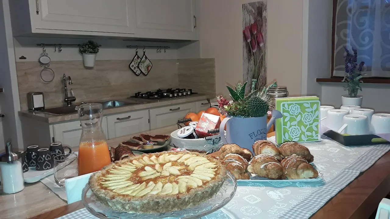 לינה וארוחת בוקר ארצו B&B Borgo Del Contadino